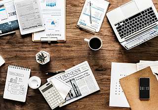 Shareholders - Investor Relations - Sunstar Hotels